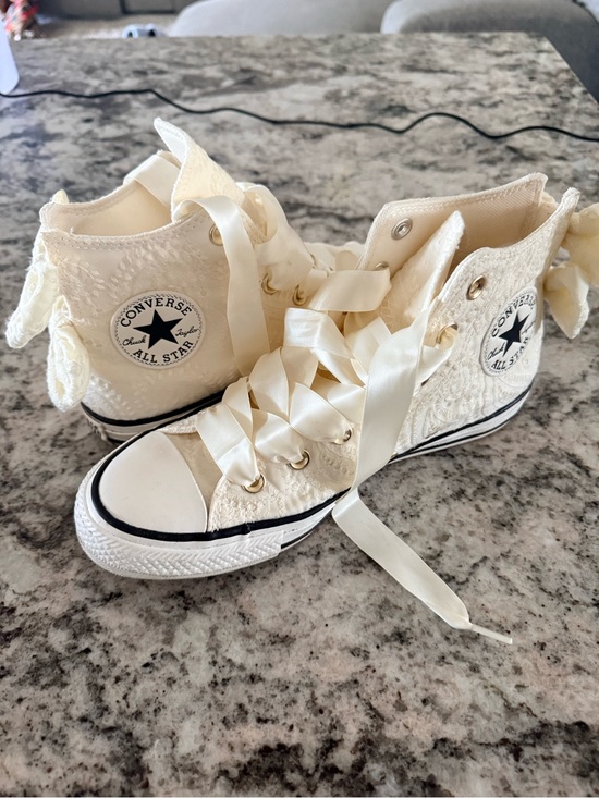 Converse Shoes - Converse Cream High-Top Satin Ribbon Sneakers